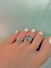 Petit Papillon 3 RH 水晶 AB Toe Ring