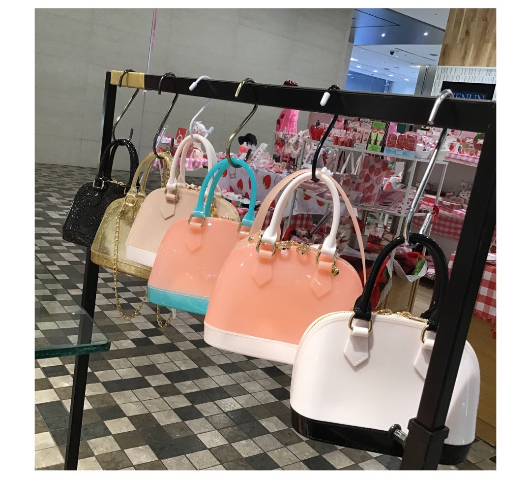 POP UP SHOP