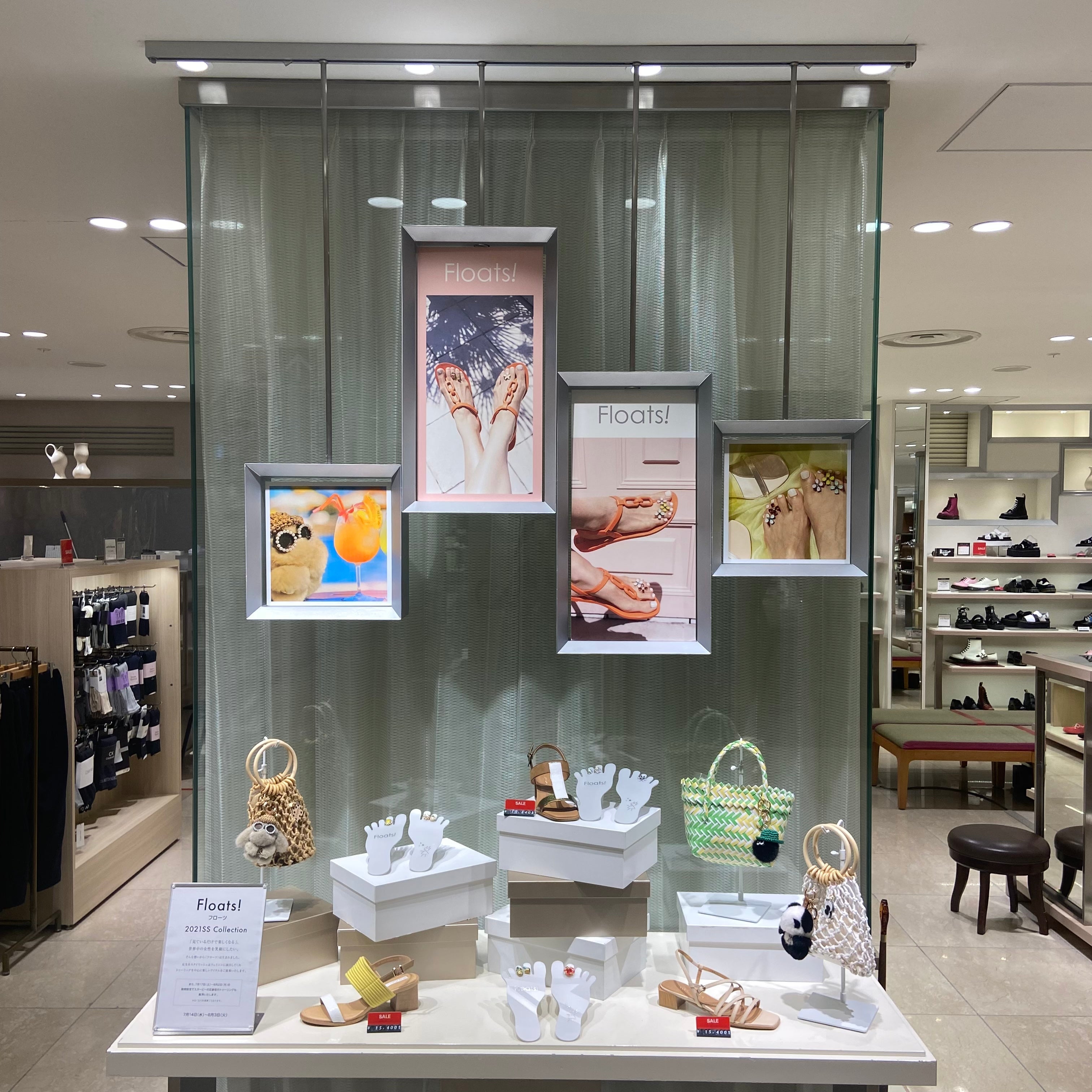 銀座三越2階　POP  UP