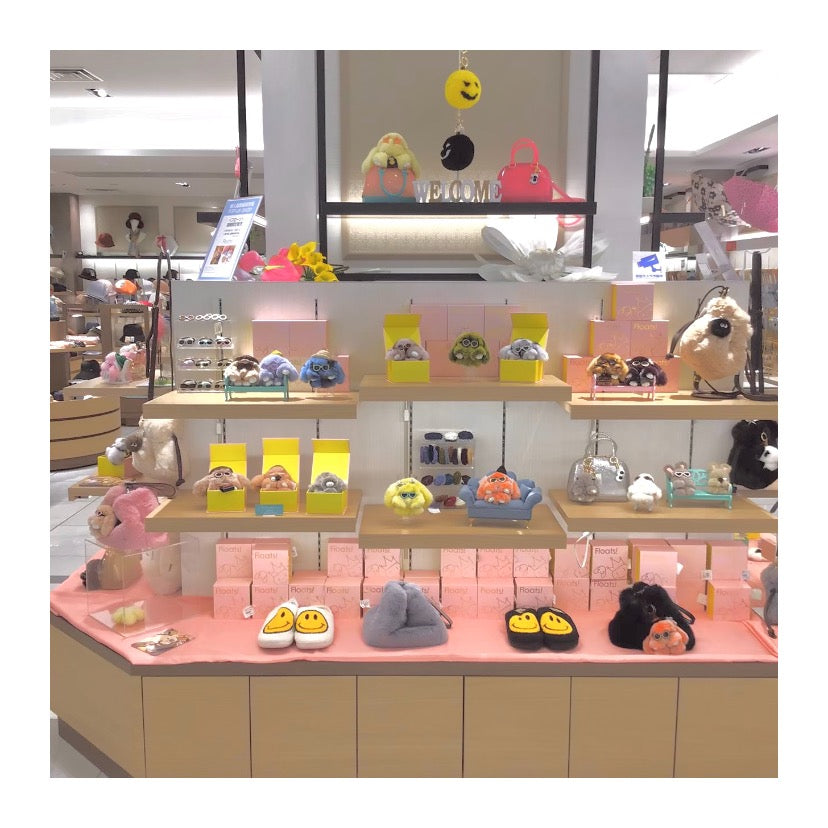町田小田急百貨店1階　PCR UP