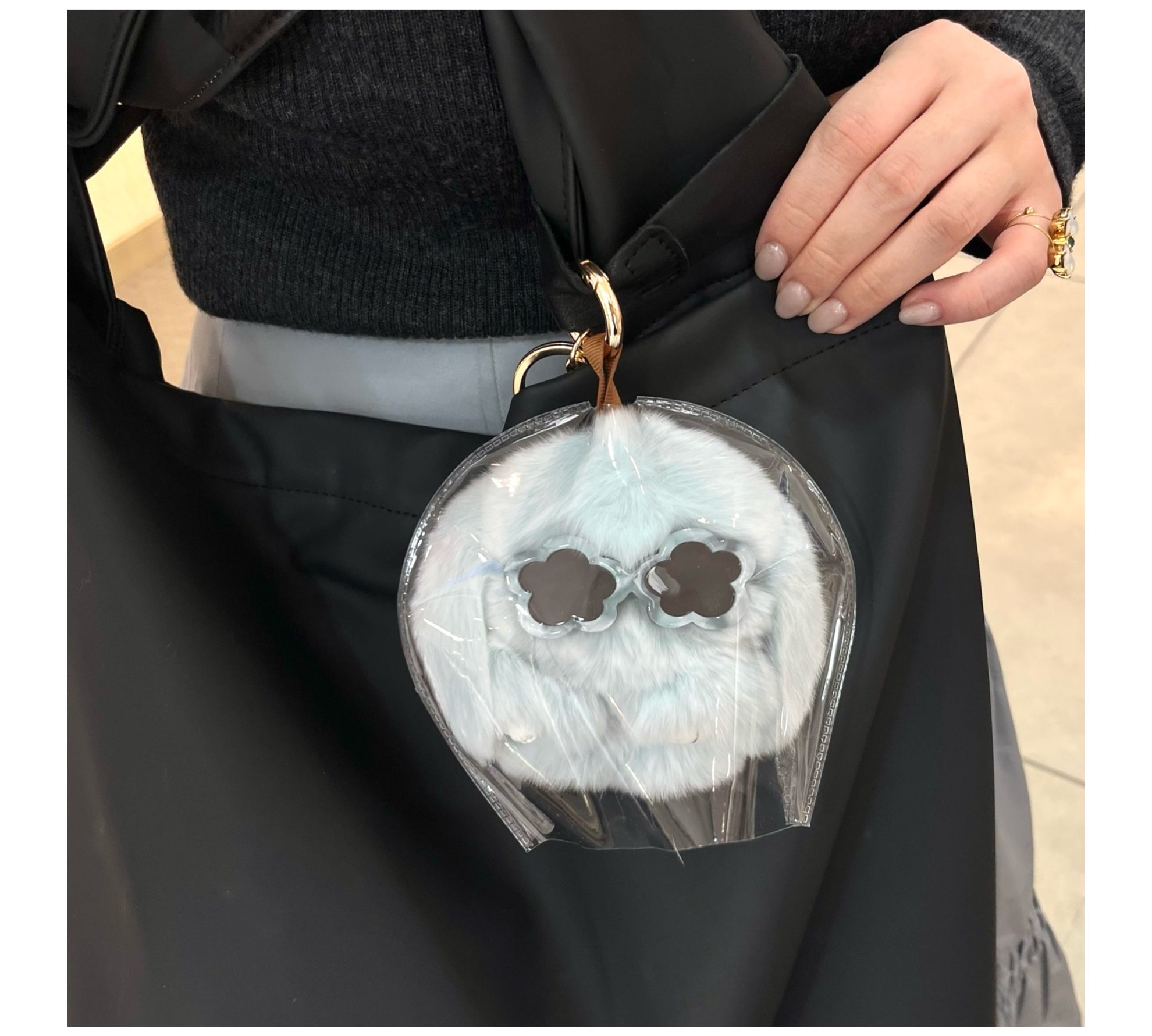 もふもふさんレインカバー発売