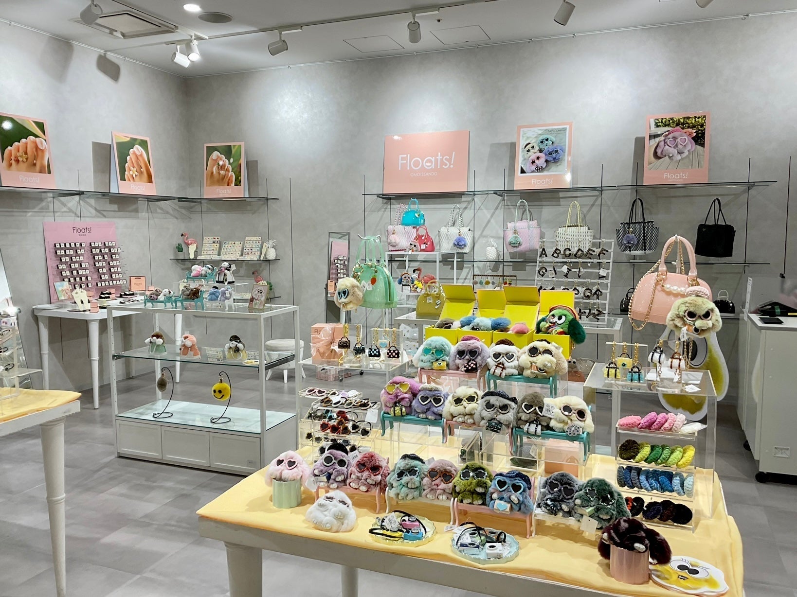 新宿マルイ本館1階