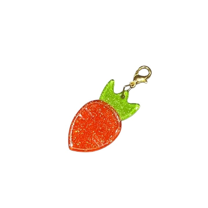 Crab Can Charm L Carrot