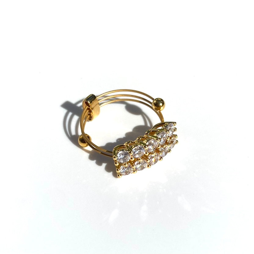 Levre YG CZ Ring