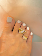 Lecourt d'Ange YG crystal Toe Ring 