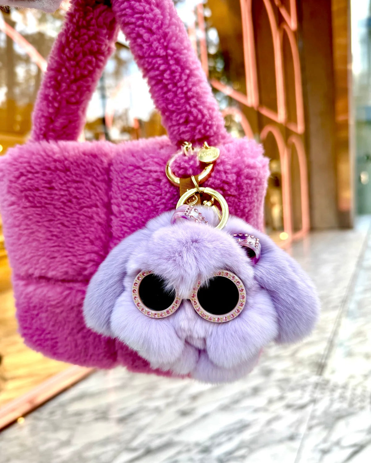 Fluffy outfit back charm S No.180
