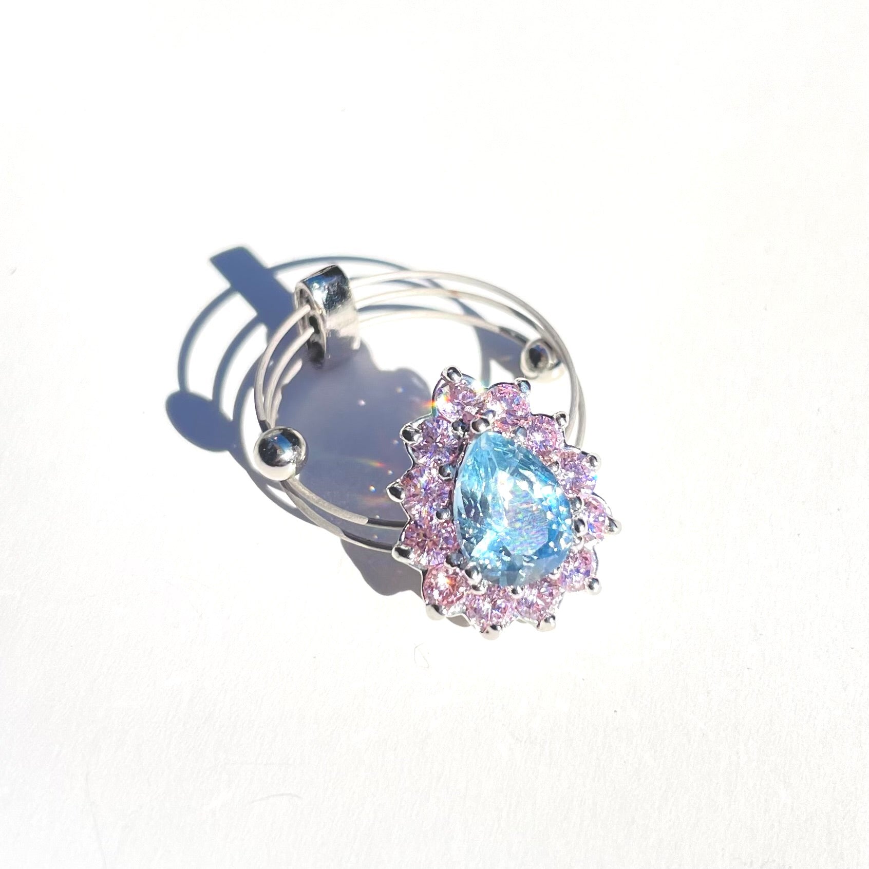 ペアシェイプ RH ブルーパープル CZ リング