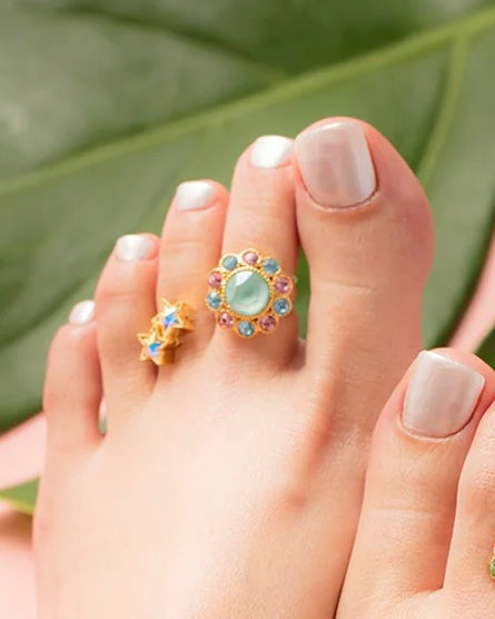 Marie 2 Green Mix Toe Ring 