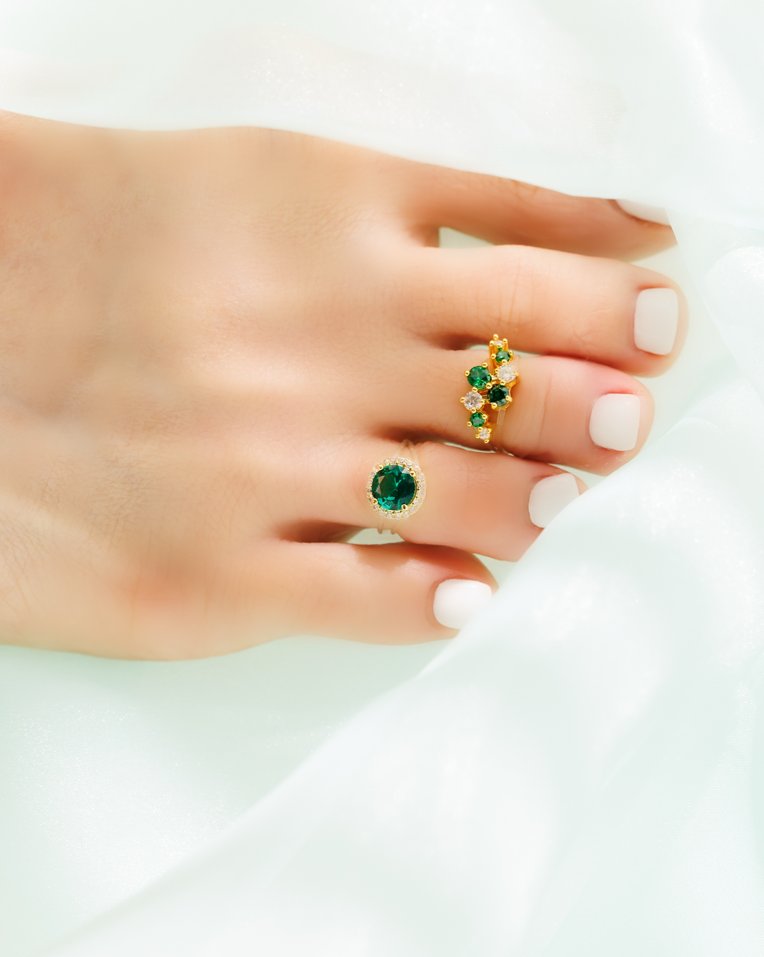 Floats!  Toe Ring  金色亮片首饰 JJ3