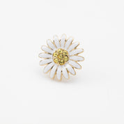 A PIERCED EARRING玛格丽特·怀特