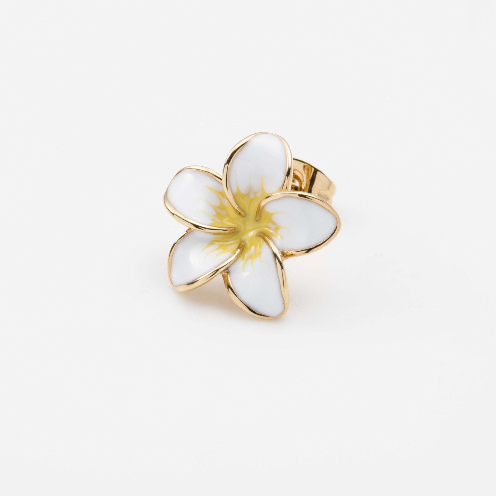 A PIERCED EARRINGPlumeria S