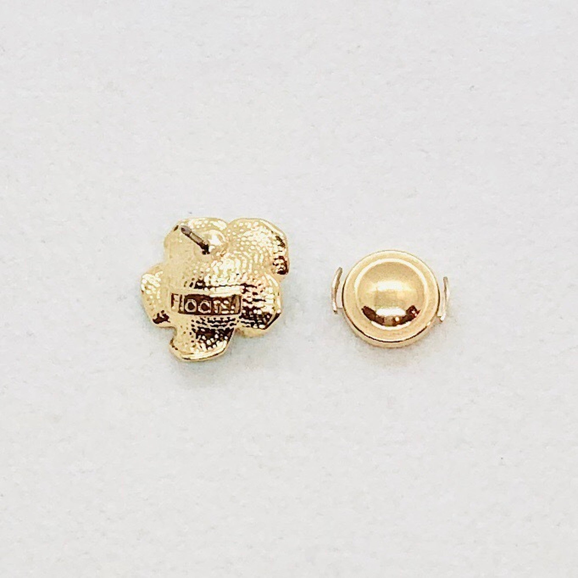 Hibiscus S YG Blue Jewel Pins