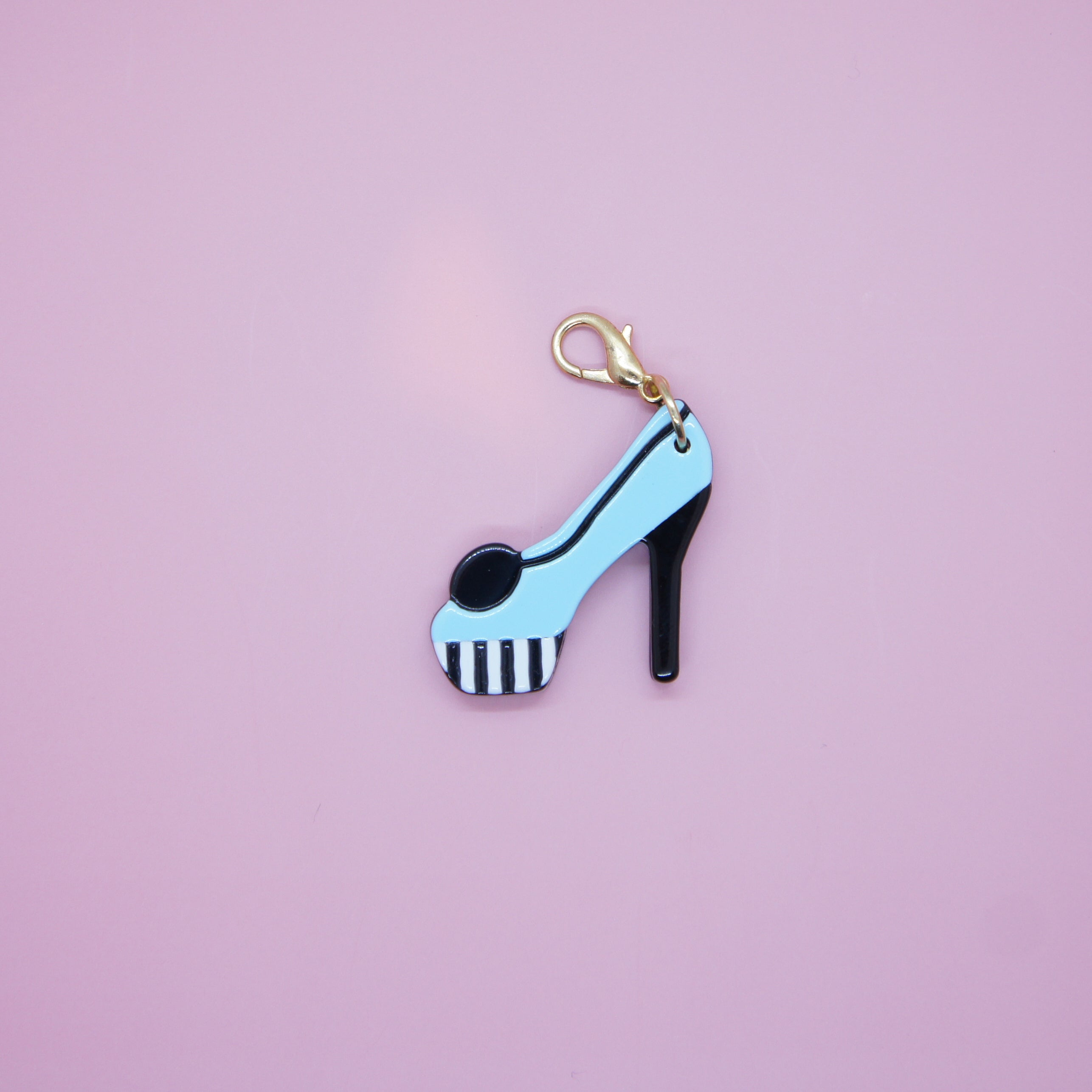 Crab Kan Charm Pumps Blue